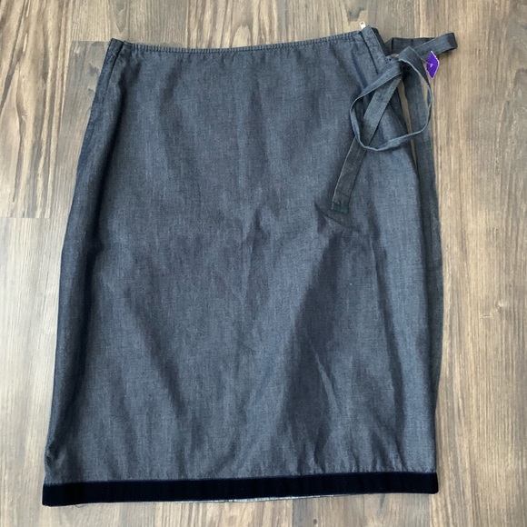 Miu Miu Denim / Jean Skirt with Velvet Trim - Picture 3 of 8